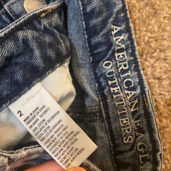 American Eagle shorts - Picture 3 of 3
